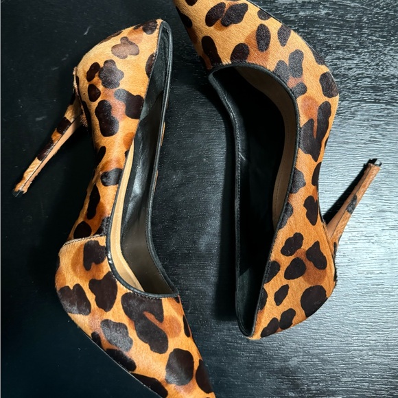 Schutz Calf Hair Leopard Pumps - Picture 3 of 6